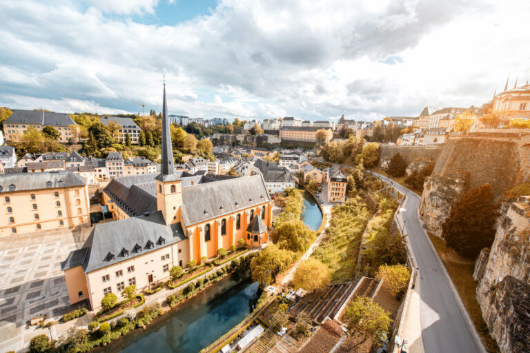 Comment fonctionne la fiscalité immobilière au Luxembourg
