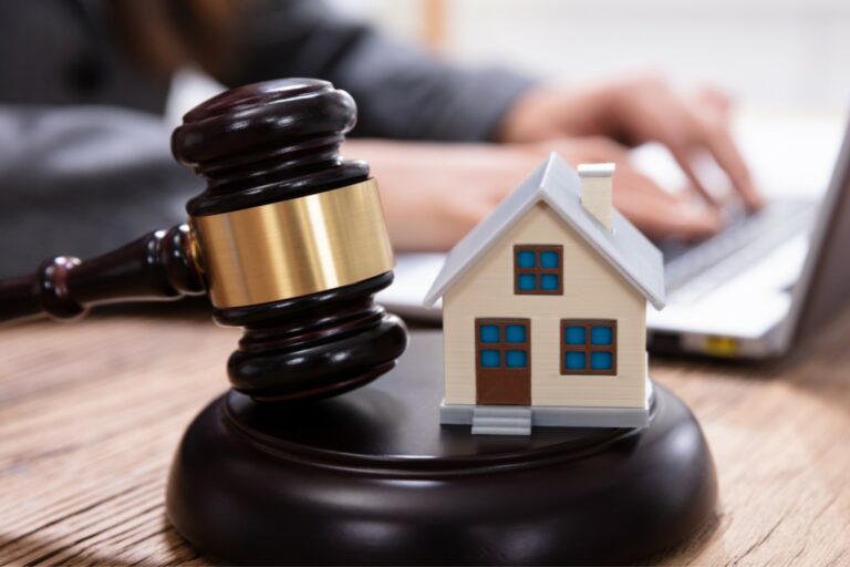 immobiliereneurope.com-Comment acheter un bien aux enchères -immobilier-en-europe