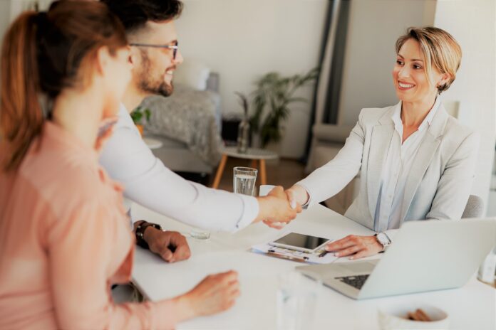 Contrat de location d'un logement en Grèce